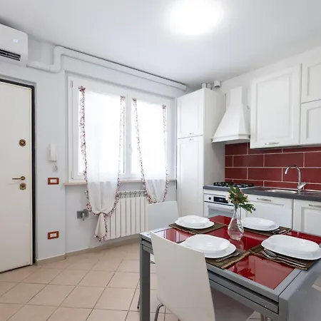 Easylife - Comodo Monolocale Vicino Apartament *