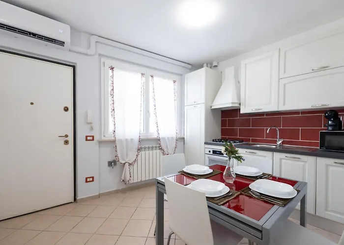 Easylife - Comodo Monolocale Vicino Lägenhet *